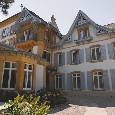 Le Faubourg 29 Hotel Neuchatel Bagian luar foto